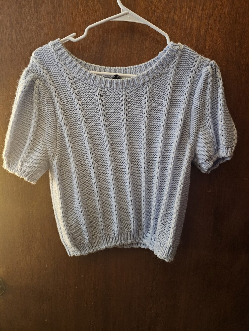 H&M Divided Women’s Light Blue Knit Top – Size Large – Puff Sleeves